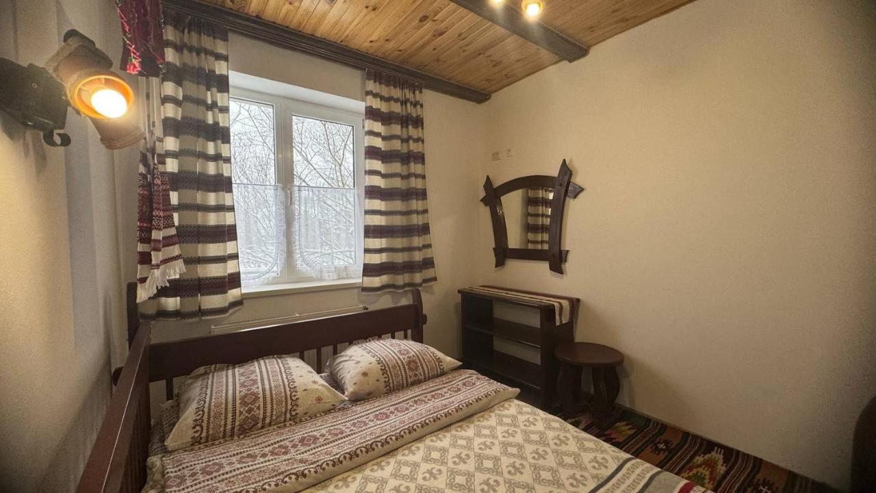 Ukrainochka Hotel Slavske Buitenkant foto