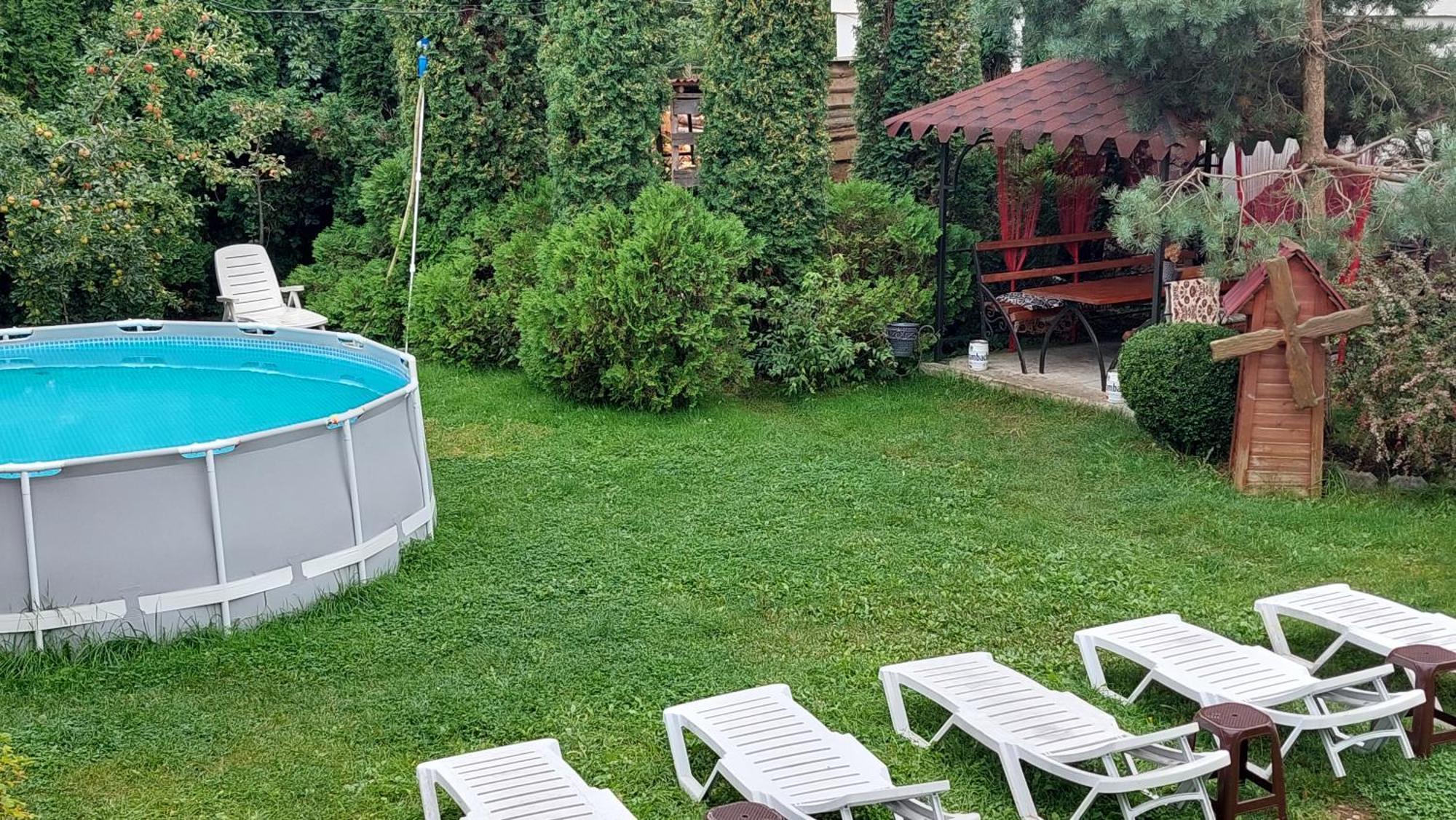 Ukrainochka Hotel Slavske Buitenkant foto